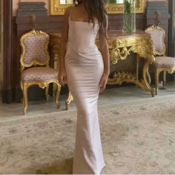 House of CB Dresses & Skirts - House of CB Olivette Corset Satin Maxi Dress - Crystal (light pink)